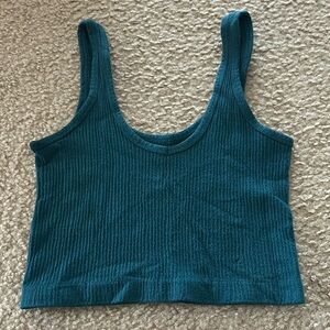 Urban Outfitters tank top
size:S